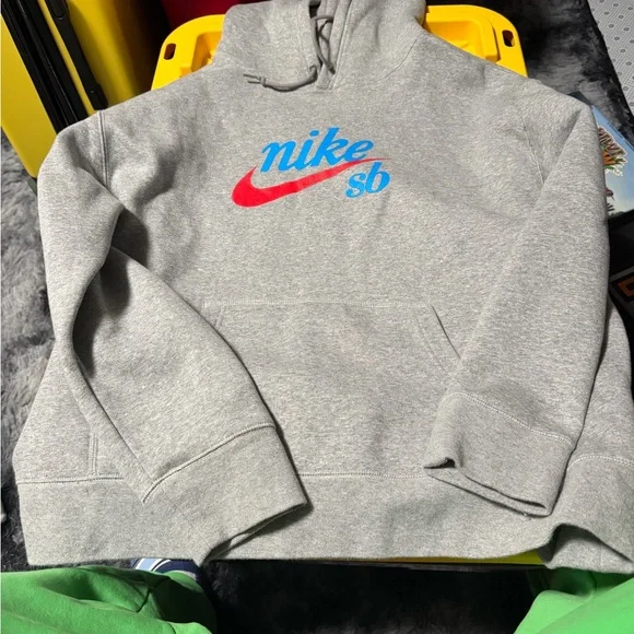 Nike SB Gray hoodie with Red Swoosh and Blue Script - Picture 1 of 3